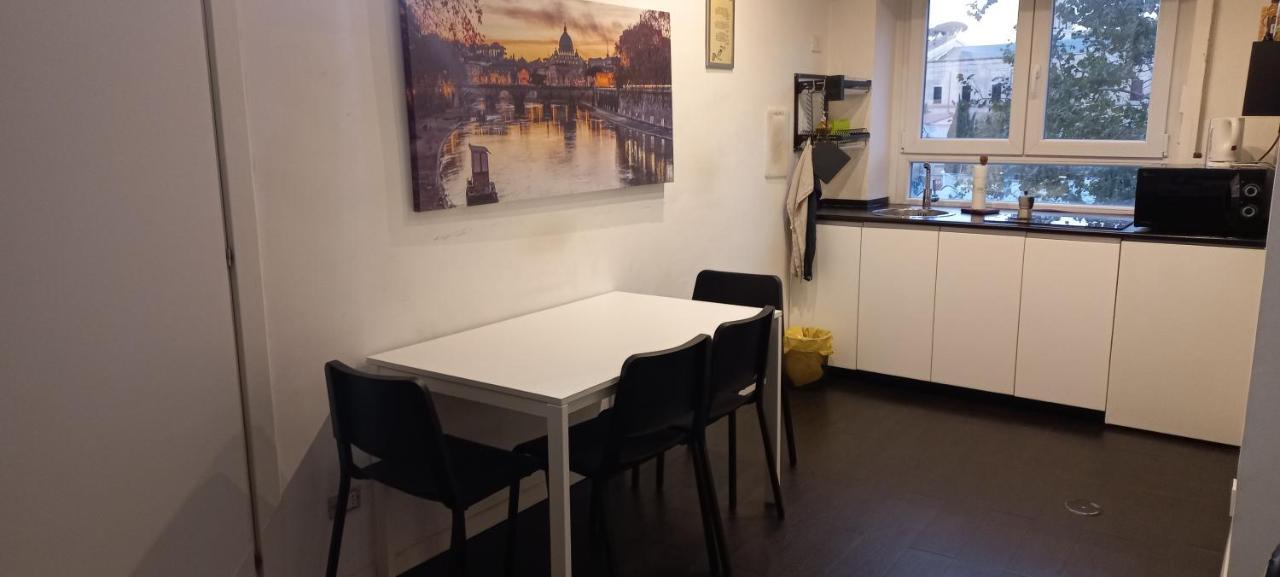 Casa Vacanze Felicita โรม ภายนอก รูปภาพ